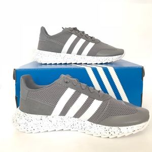 SOLD OUT Elsewhere adidas Originals Flashback Grey